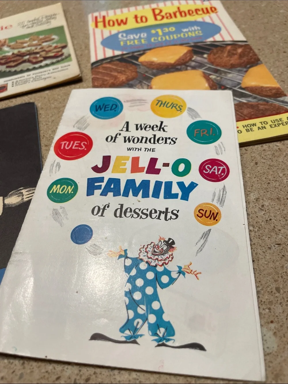 Family of Desserts Cookbooklet - White